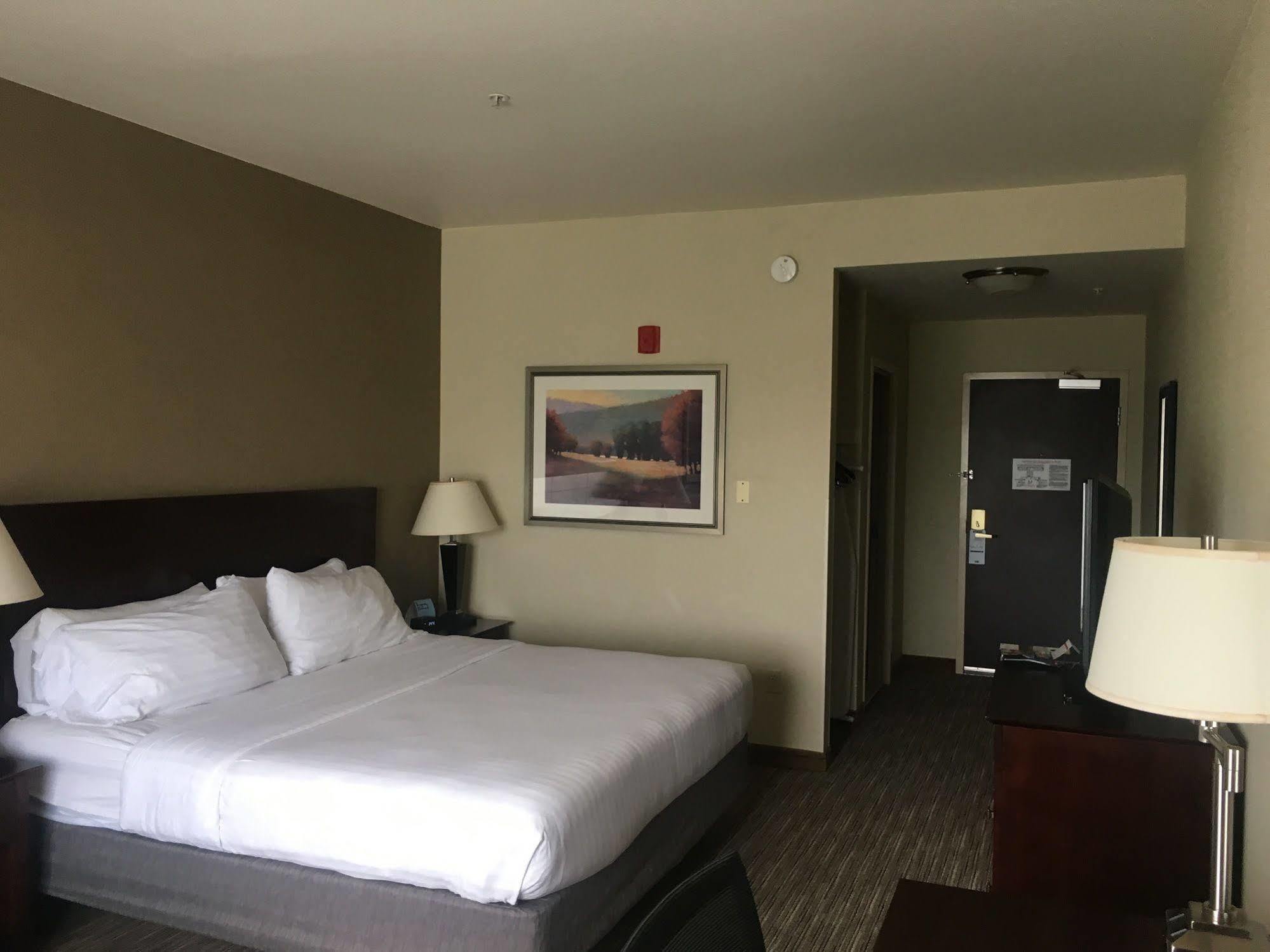 Holiday Inn Express Hotel & Suites Napa Valley-American Canyon, An Ihg Hotel Εξωτερικό φωτογραφία